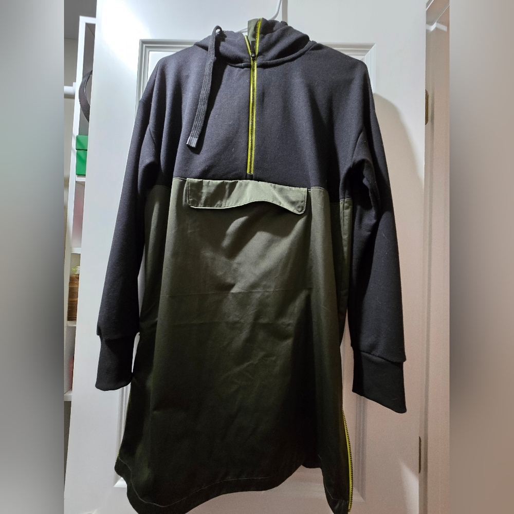 Black and Olive Athleta Radiant Hybrid Dress